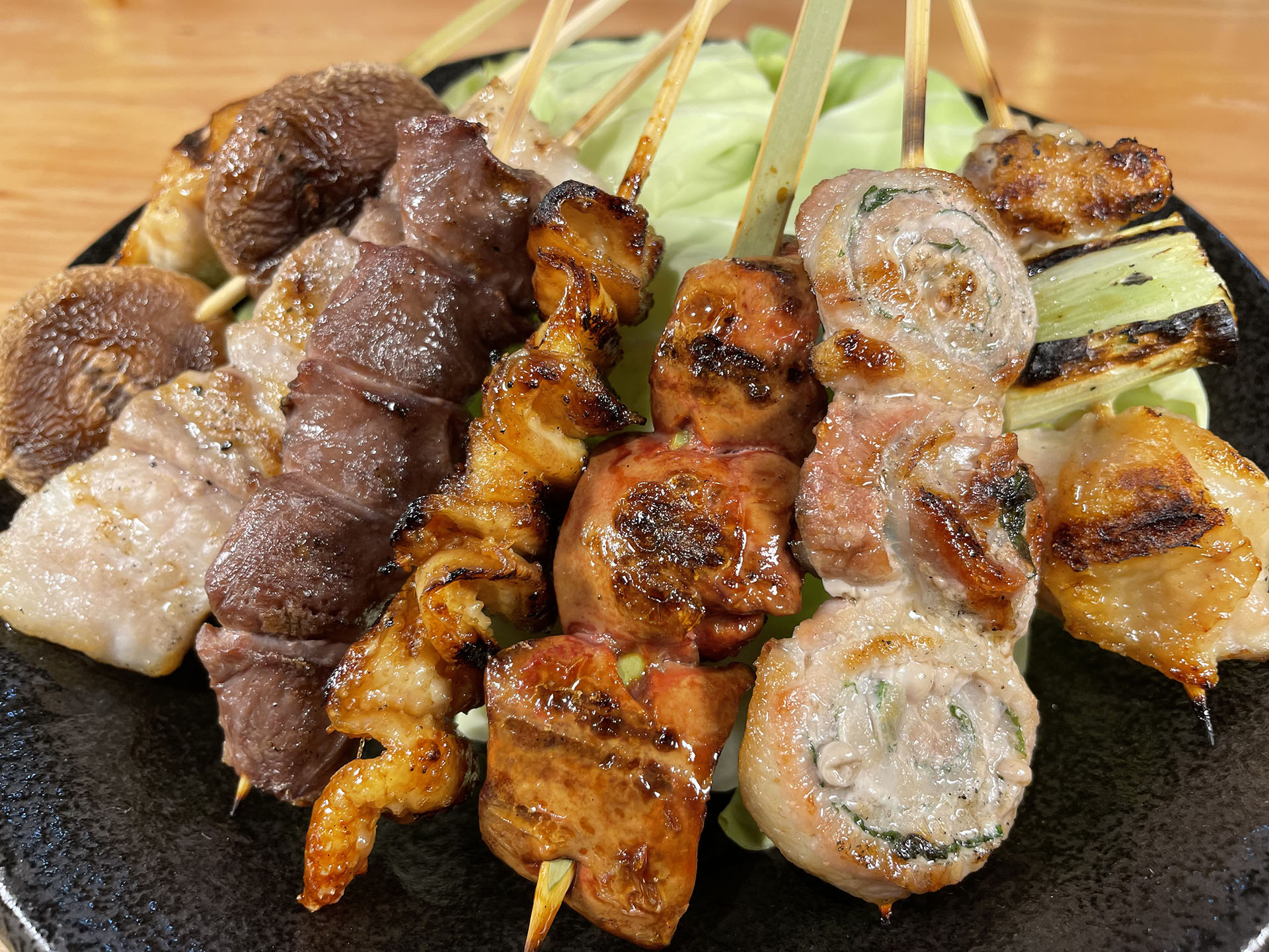 本格炭火焼き鳥